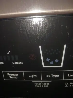 Whirlpool WRS321SDHB